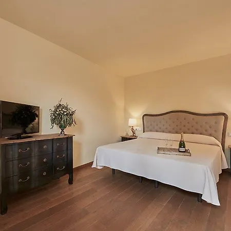 Bella Hotel Torroella De Montgri