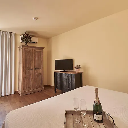 Hotel Bella 4*