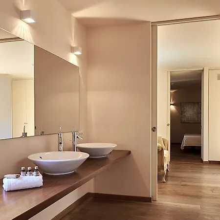 Bella Hotel