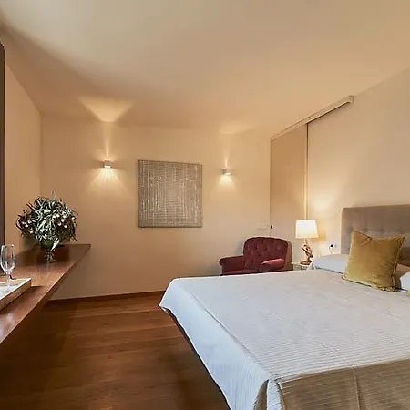 Bella 4*