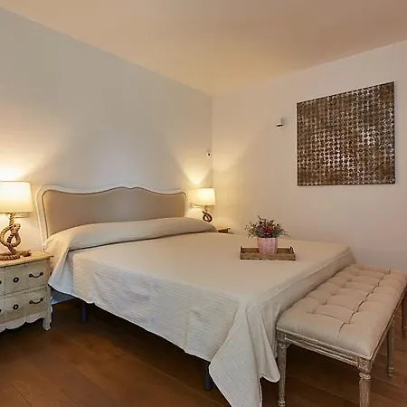 Bella Hotel 4*